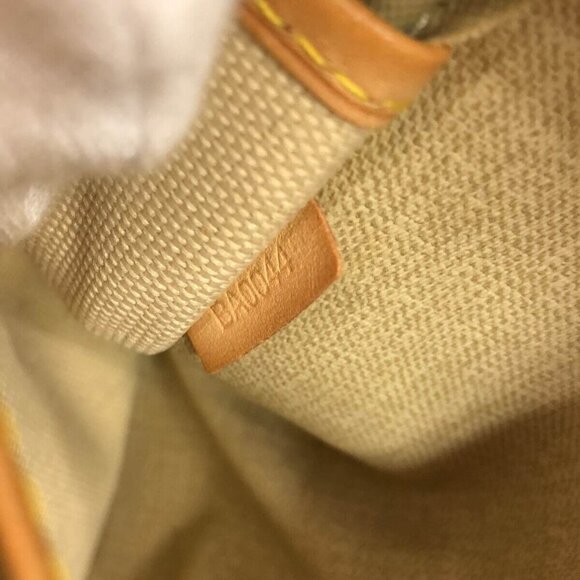 100% Authentic LOUIS VUITTON Trouville Monogram Handbag - Picture 12 of 15